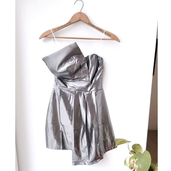 NEW Symphony Dress Strapless Mini Metallic Chrome Silver S - Picture 5 of 13